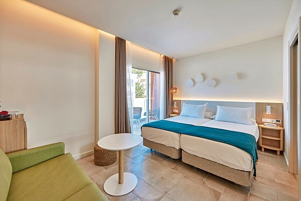 Universal Hotel Aquamarin - Wohnbeispiel Doppelzimmer (Zimmercodierung DB1)