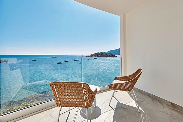 Universal Hotel Aquamarin - Wohnbeispiel Doppelzimmer Superior Meerblick (Zimmercodierung DSM)