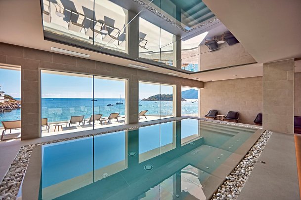 Universal Hotel Aquamarin