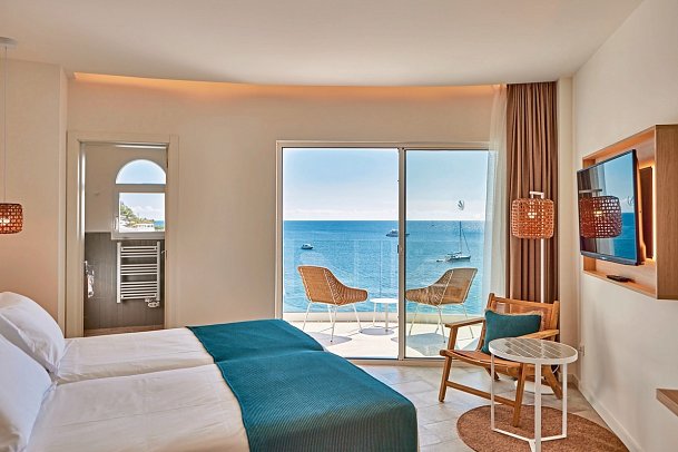 Universal Hotel Aquamarin - Wohnbeispiel Doppelzimmer Meerblick (Zimmercodierung DBM)