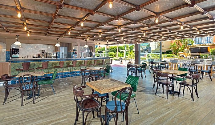 Sol Katmandú Park & Resort