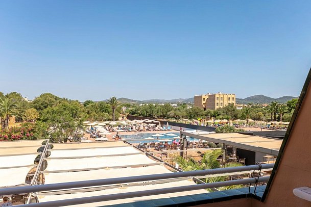Caprice Sa Coma Park - Beispiel Balkon (Zimmercodierungen DB1, TB1 & RB1)