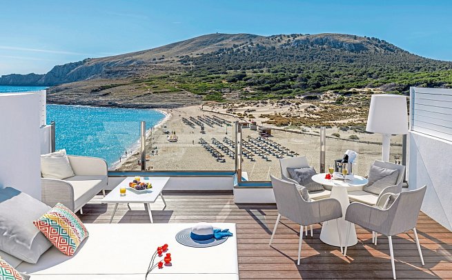 VIVA Cala Mesquida Resort & Spa - Beispiel Terrasse (Zimmercodierung ATM)