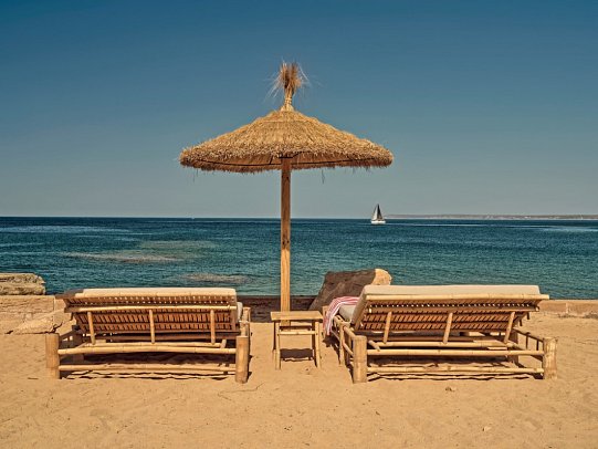 Bikini Island & Mountain Hotel Es Trenc