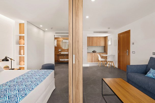 Bahía Suites Camp de Mar - Wohnbeispiel Garden Suite Tramuntana (Zimmercodierung WBG)