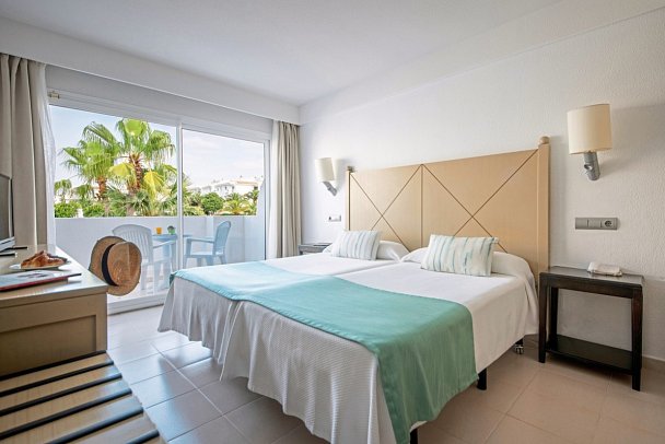 Blau Punta Reina Resort - Wohnbeispiel Doppelzimmer Superior (Zimmercodierungen DS1, DS2, DC2, DC3, DP1, DP2, DS3 & DS4)