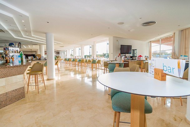 Eix Platja Daurada & Spa