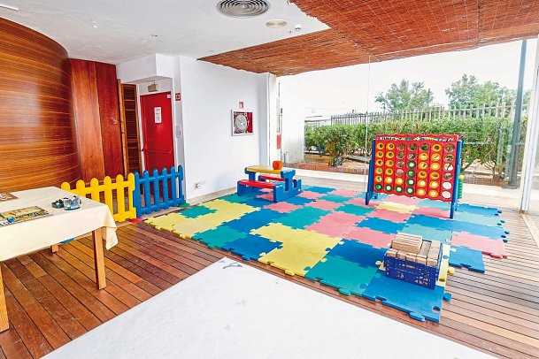 Eix Platja Daurada & Spa