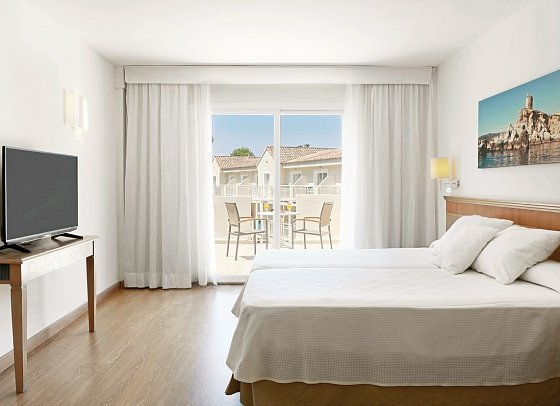 Iberostar Waves Club Cala Barca - Wohnbeispiel (Zimmercodierungen FD1 & FD2)