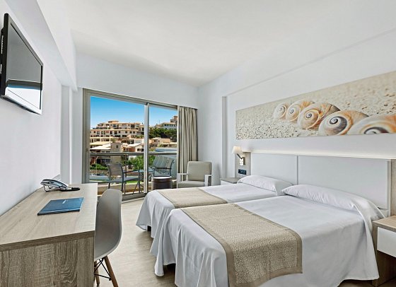THB Cala Lliteras - Wohnbeispiel Doppelzimmer seitl. Meerblick (Zimmercodierung DBN)