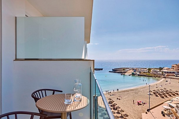 Universal Hotel Perla - Beispiel Balkon (Zimmercodierung DBN)