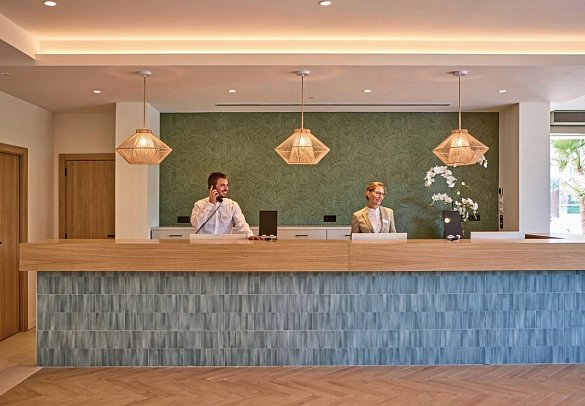 Universal Hotel Romántica