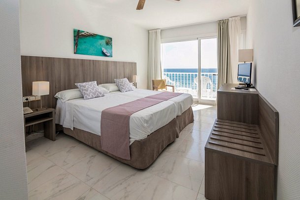 Club S'Illot - Wohnbeispiel (Zimmercodierungen DPN & DBM)