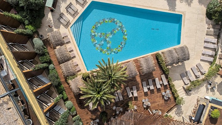 Bikini Island & Mountain Port de Sóller