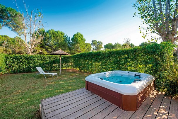 Valentin Playa De Muro - Wohnbeispiel Bungalow Golden Superior mit Whirlpool (Zimmercodierung BS1)