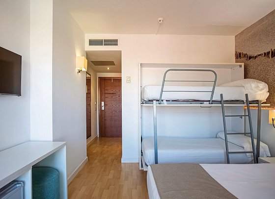BQ Ca'n Picafort - Wohnbeispiel Familienzimmer (Zimmercodierung FB1)