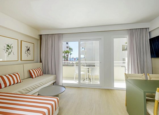 Cabot Cap de Mar Spa - Wohnbeispiel Appartement 1 Schlafzimmer Poolblick (Zimmercodierung ABP)