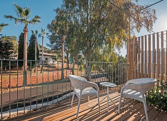 Iberostar Waves Cala Domingos - Wohnbeispiel Bungalowzimmer Superior Gartenblick mit Verbindungstür (Zimmercodierungen B3G, B4G, B1G, B2G, B5G, B6G, BS1, BS2, BV1 & BV2)
