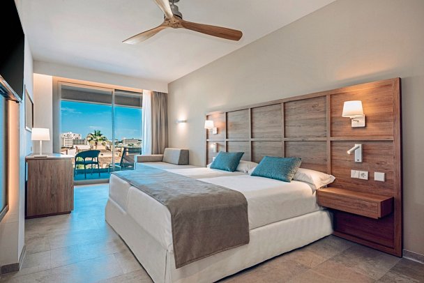 Iberostar Waves Cala Domingos - Wohnbeispiel Doppelzimmer (Zimmercodierungen DB1, DB2, DB3, DB4, FM1, FM2, F1P & F2P)