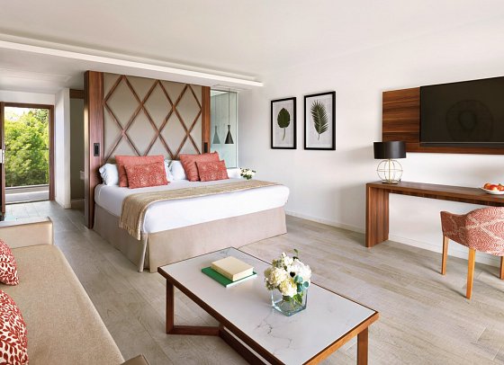 Zafiro Palace Palmanova - Wohnbeispiel Juniorsuite Penthouse Poolblick (Zimmercodierungen J1D & J2D)