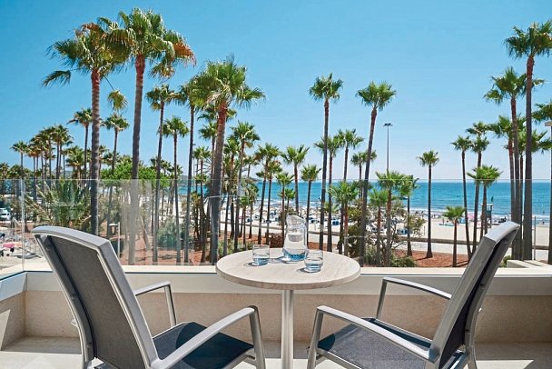 Hipotels Mediterraneo Club - Beispiel Balkon (Zimmercodierung ABM)