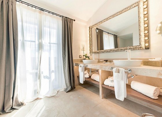 Creu de Tau Art & Spa - Wohnbeispiel Juniorsuite Deluxe (Zimmercodierung JD1)