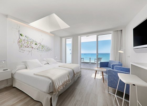 Iberostar Waves Bahía de Palma - Wohnbeispiel Juniorsuite Superior Meerblick (Zimmercodierungen J3M & J4M)