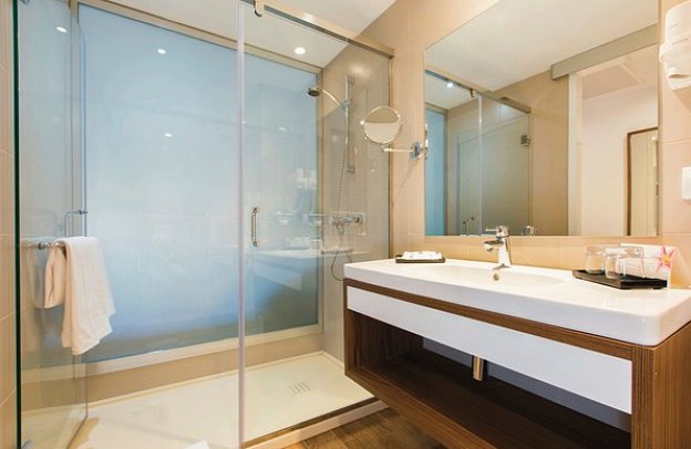 Riu Bravo - Wohnbeispiel Doppelzimmer (Zimmercodierung DB1)