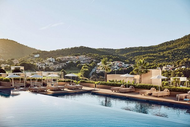 Zafiro Palace Andratx - Main Pool