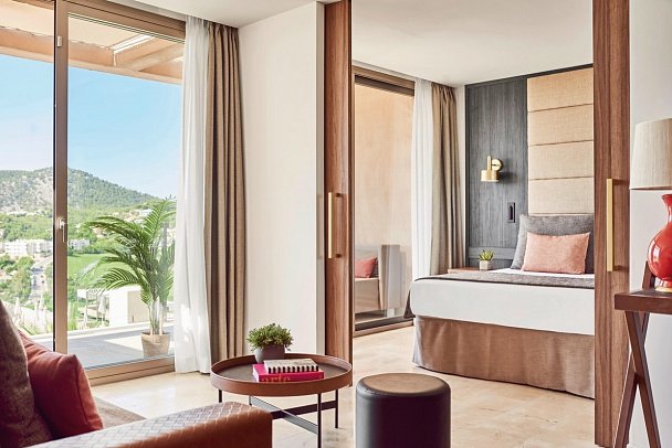 Zafiro Palace Andratx - Wohnbeispiel Juniorsuite Penthouse mit privatem Minipool (Zimmercodierungen J1D & J2D)