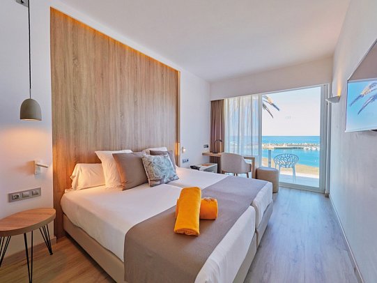 BQ Aguamarina Boutique - Wohnbeispiel Doppelzimmer Meerblick (Zimmercodierung DBM)