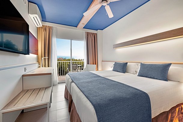 Pabisa Sofía - Wohnbeispiel Doppelzimmer Meerblick (Zimmercodierung DBM)