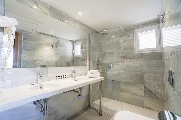 Millor Sol - Beispiel Bad Suite