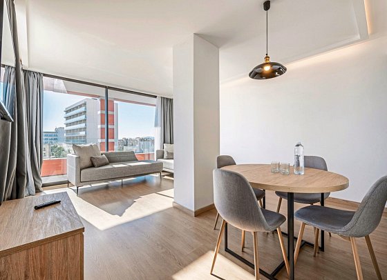 Kyrat Amàrac Suites - Wohnbeispiel Appartement 2 Schlafzimmer (Zimmercodierung OB1)