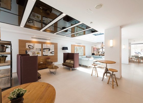 Kyrat Amàrac Suites