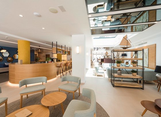 Kyrat Amàrac Suites