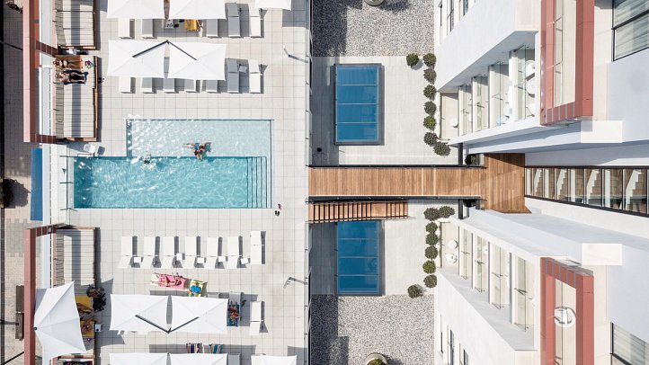 Kyrat Amàrac Suites