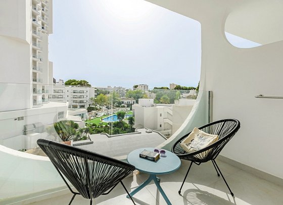 Vibra Palma Cactus - Beispiel Balkon Doppelzimmer (Zimmercodierung DB1)