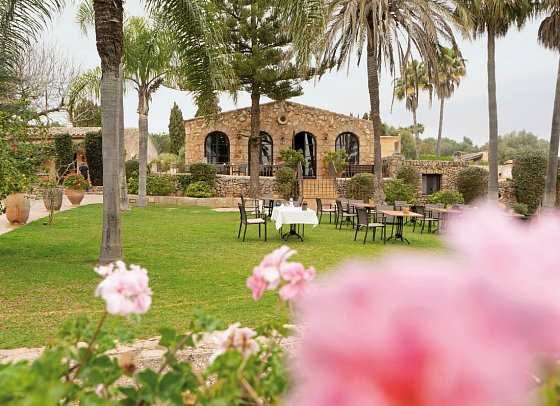 Rotana La Reserva