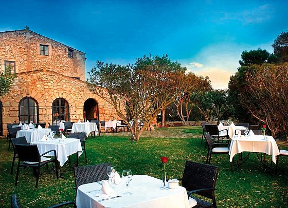 Rotana La Reserva