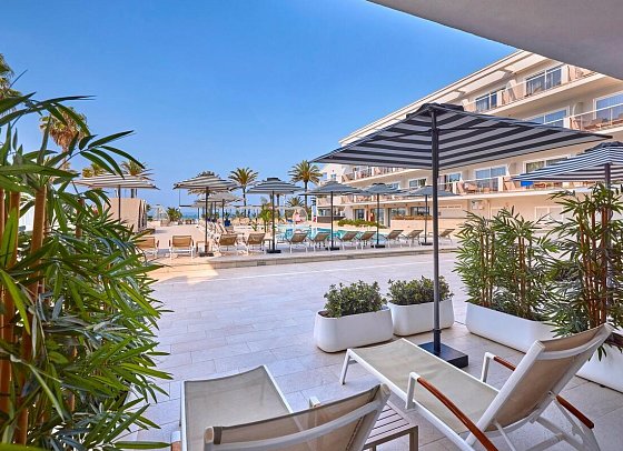 Universal Hotel Neptuno - Adults Only - Beispiel Terrasse (Zimmercodierung JB1)