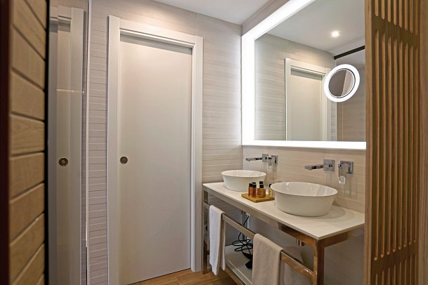 Son Caliu Spa Oasis - Beispiel Bad (Zimmercodierung DS1)