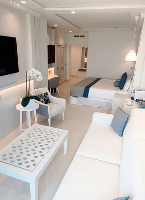 SantoS Nixe Palace - Wohnbeispiel Juniorsuite Meerblick (Zimmercodierung JBM)