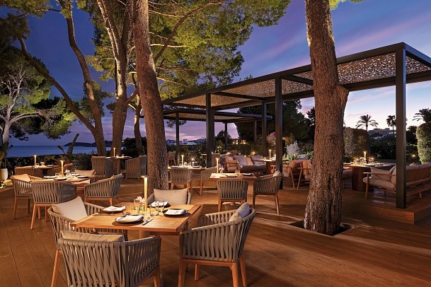 The St. Regis Mardavall Mallorca Resort - Mar Sea Club