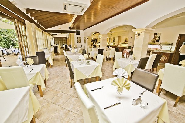 Cala Gat - Restaurant