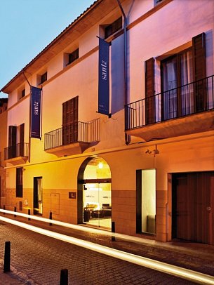 Santa Clara Urban & Spa