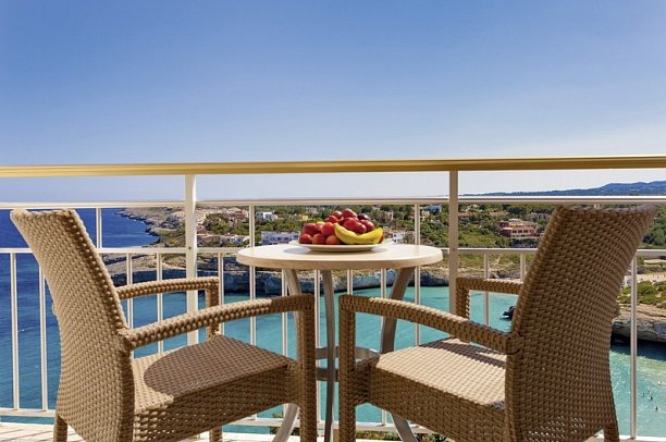 Globales America - Beispiel Balkon (Zimmercodierung FBM)