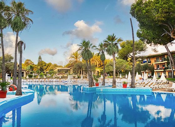 Caprice Vell Mari Hotel & Resort