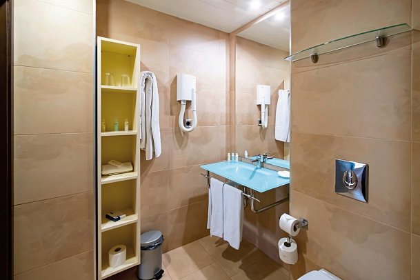 Condesa - Beispiel Bad (Zimmercodierungen WB1 & WBN)