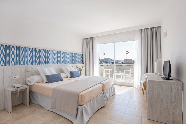 Tora - Wohnbeispiel Doppelzimmer Meerblick (Zimmercodierung DBM)